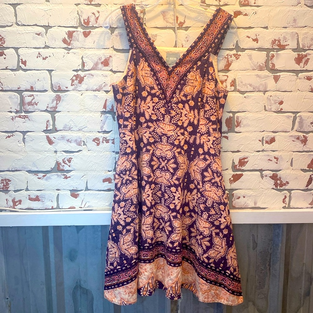 Anthropologie Maeve Cour Royal V Neck Cotton & Rayon  PTP 18.5 W 16 L 37. EUC
